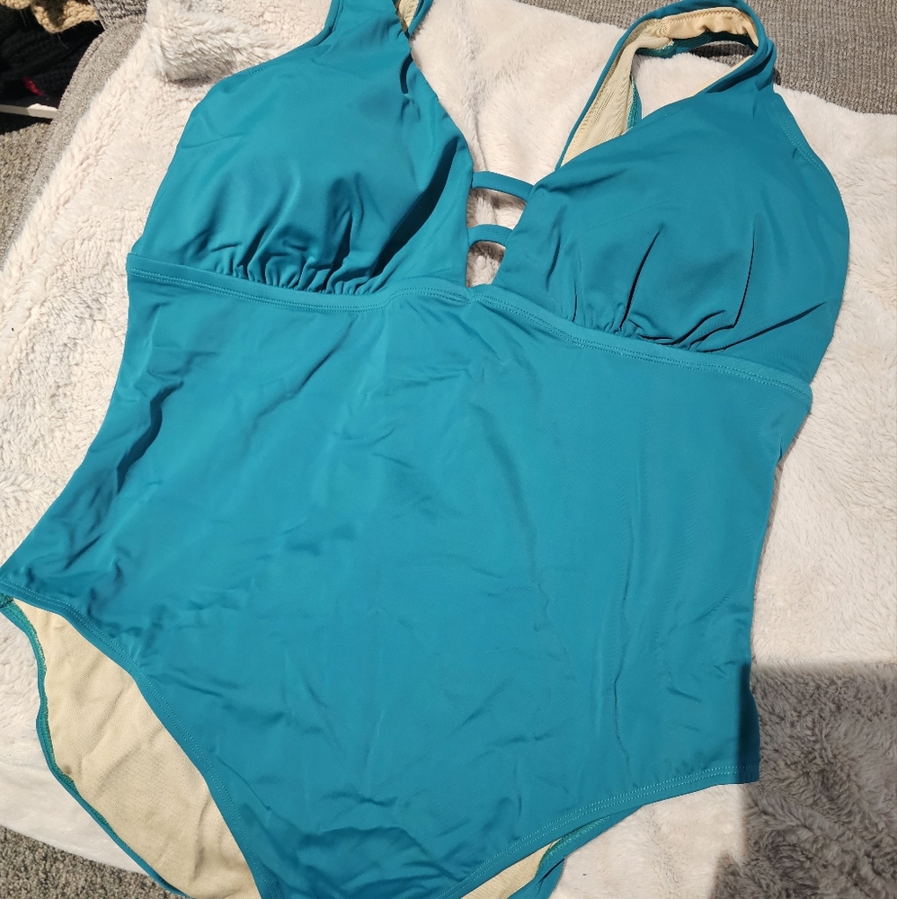 Plus size NWT Teal bathing suit